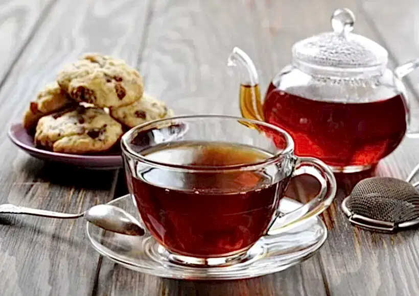 Türk tatlıları ve seylon çayı